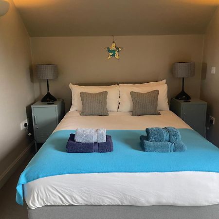 Carp'S Rise Cottage Somerford Keynes Zewnętrze zdjęcie