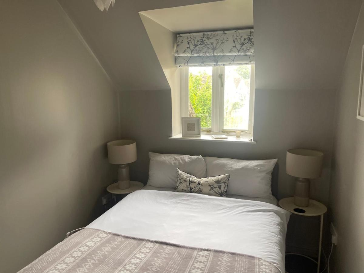 Carp'S Rise Cottage Somerford Keynes Zewnętrze zdjęcie