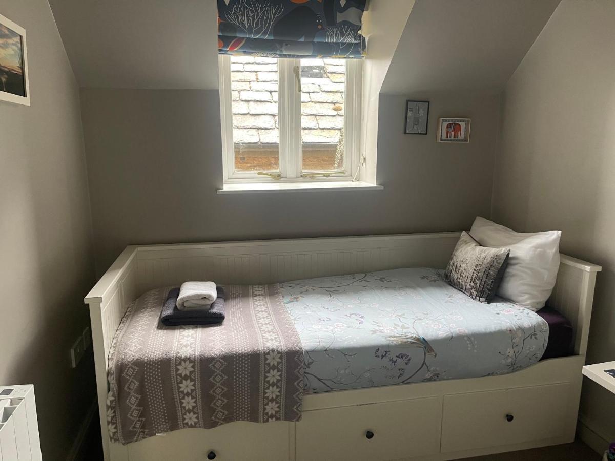 Carp'S Rise Cottage Somerford Keynes Zewnętrze zdjęcie