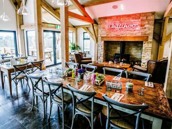 Carp'S Rise Cottage Somerford Keynes Zewnętrze zdjęcie